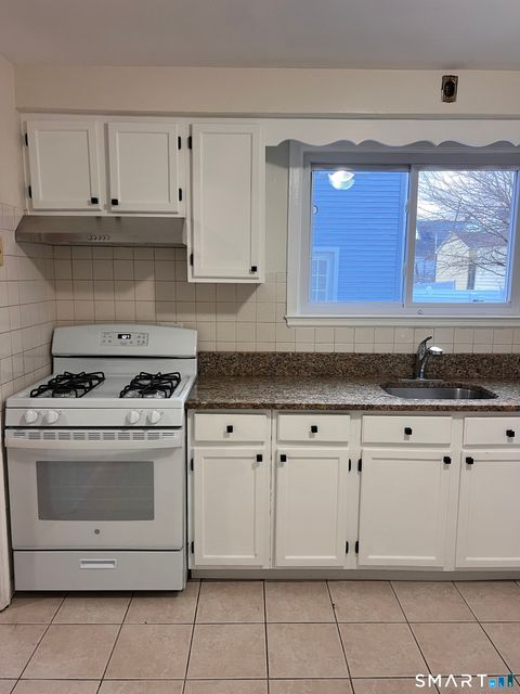 Tiny photo for 60 Lincoln Avenue #1st Fl, Bridgeport, CT 06606 (MLS # 24145231)
