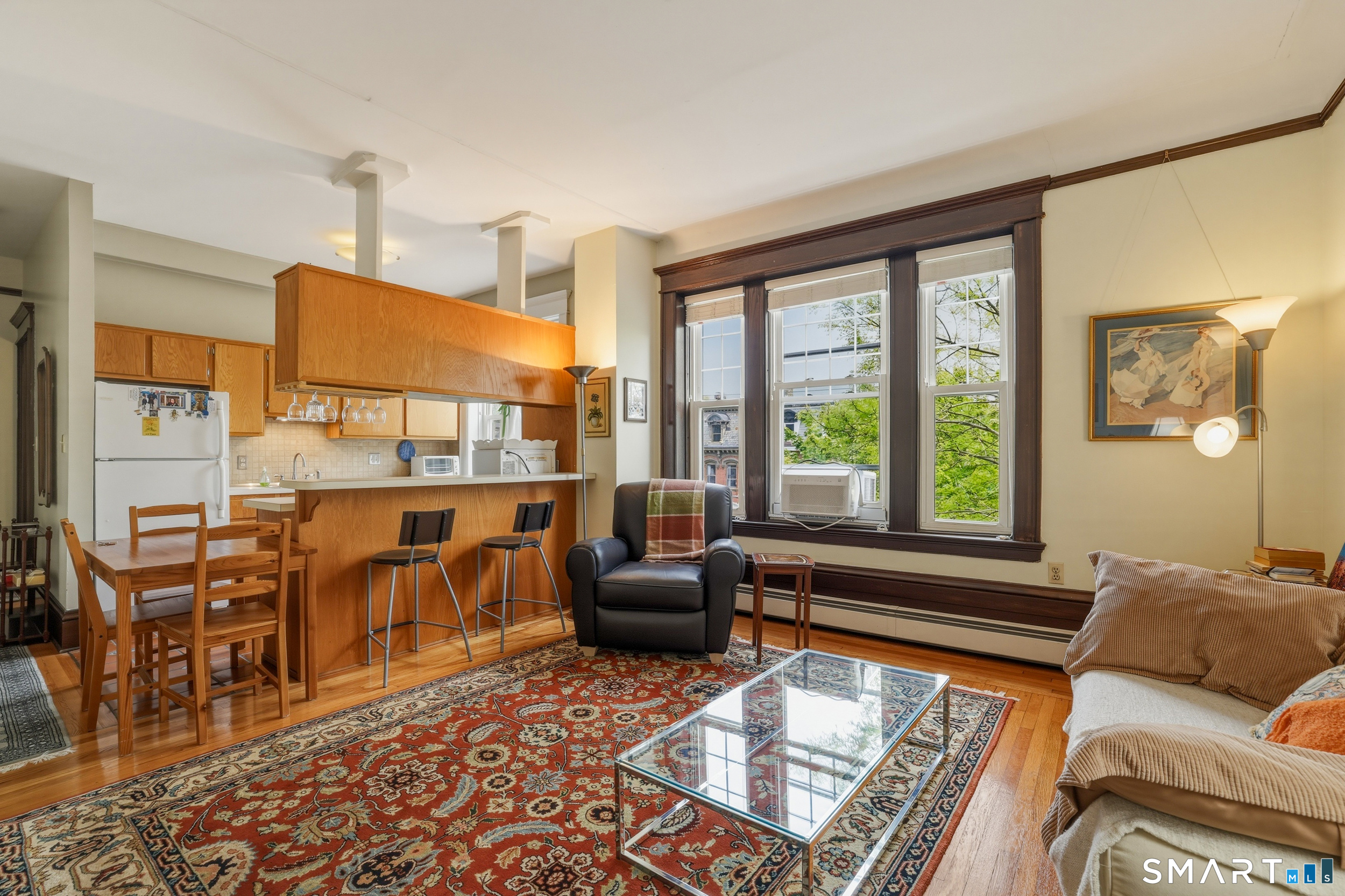 548 Orange Street 302