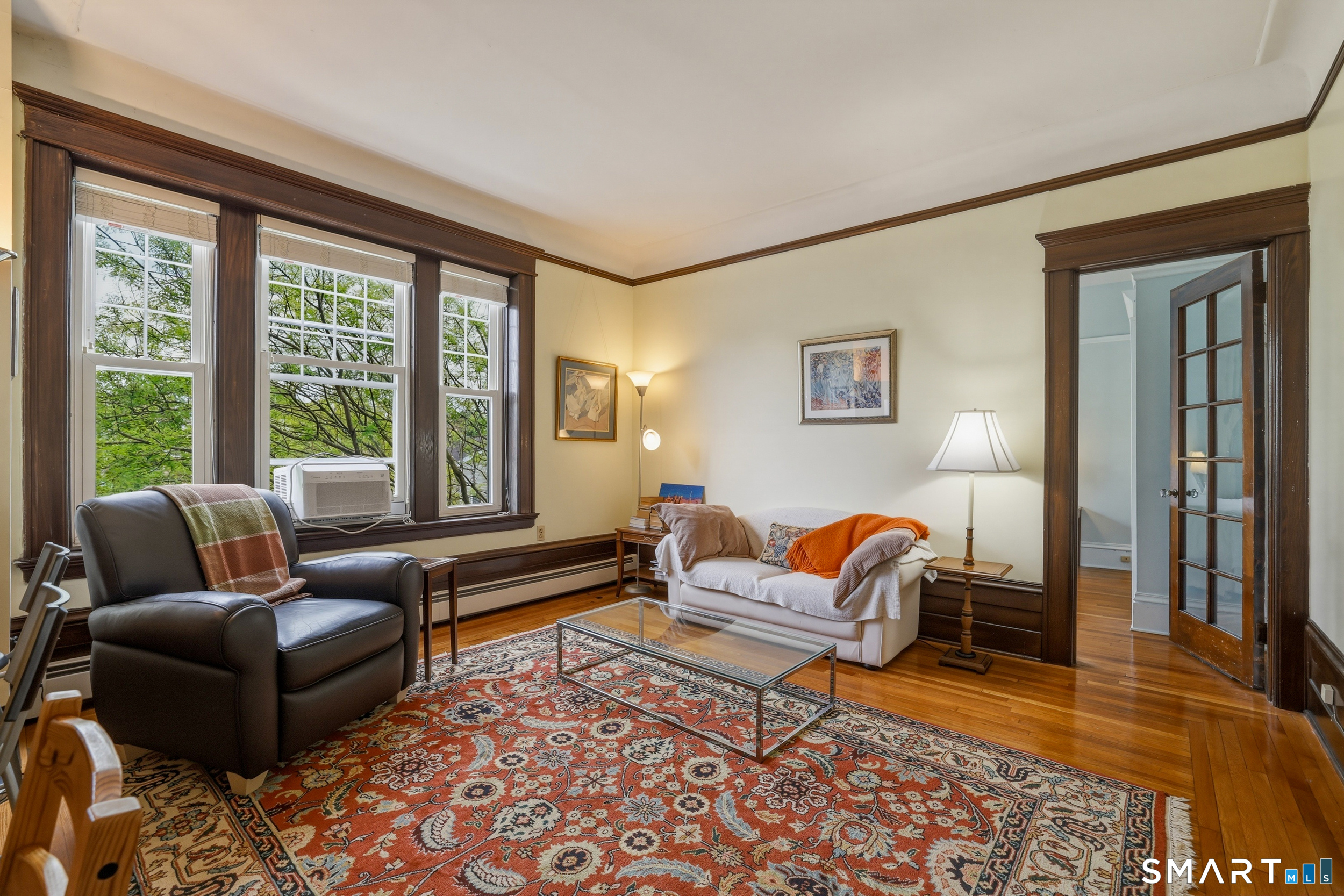 548 Orange Street 302