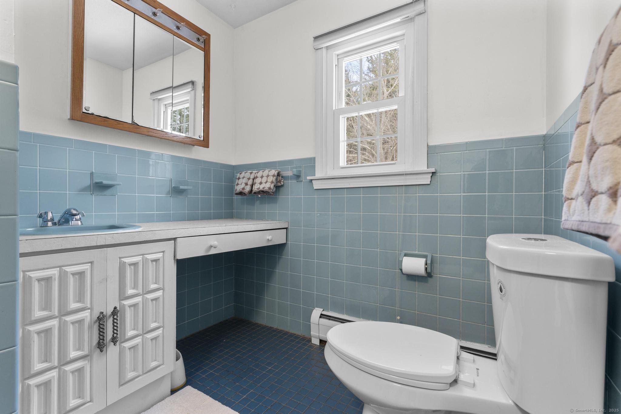 954 Matthews Street, Bristol, Connecticut image 16