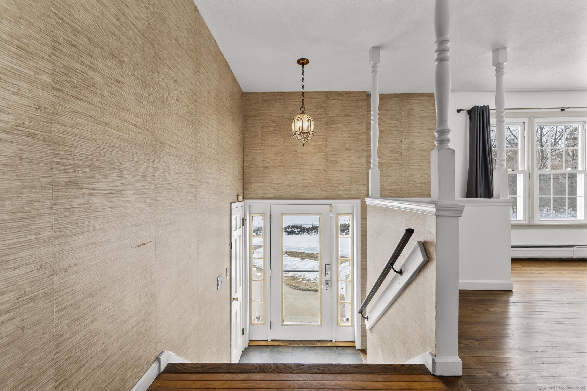 954 Matthews Street, Bristol, Connecticut image 6