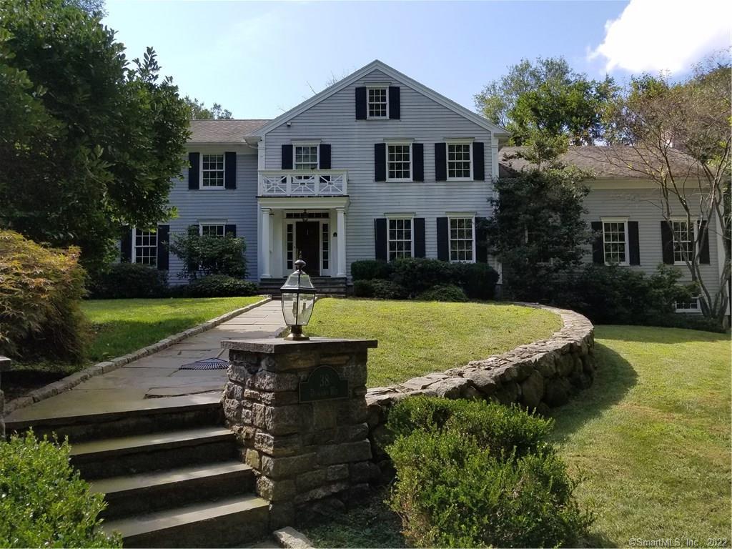 Photo 1 of 38 Deacons Way, New Canaan, Connecticut, $990,000, Web #: 170145537