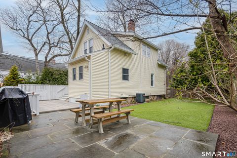 Tiny photo for 375 West Avenue, Darien, CT 06820 (MLS # 24165933)