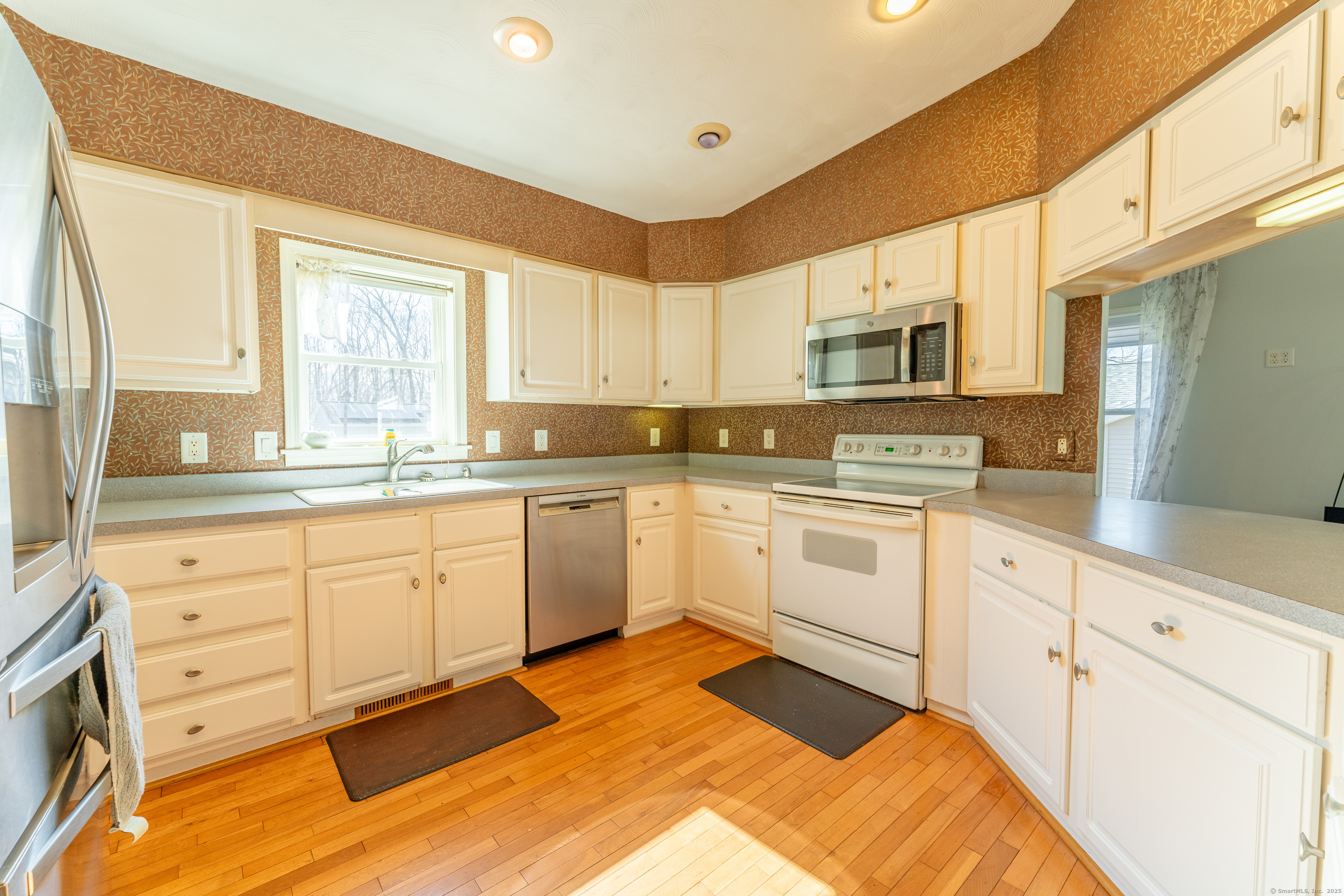 25 Indian Hill Road, Montville, Connecticut image 15