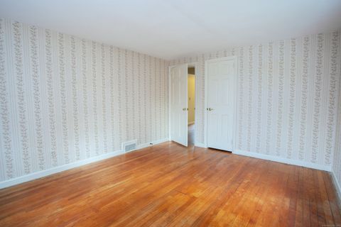 Tiny photo for 189 Glenwood Street, Manchester, CT 06040 (MLS # 24133976)
