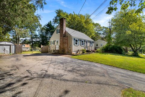 Tiny photo for 197 Connecticut Boulevard, Montville, CT 06370 (MLS # 24128356)