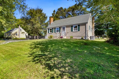 Tiny photo for 197 Connecticut Boulevard, Montville, CT 06370 (MLS # 24128356)