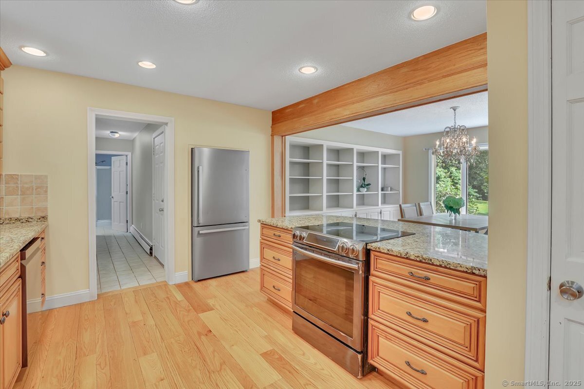 325A Scott Swamp Road