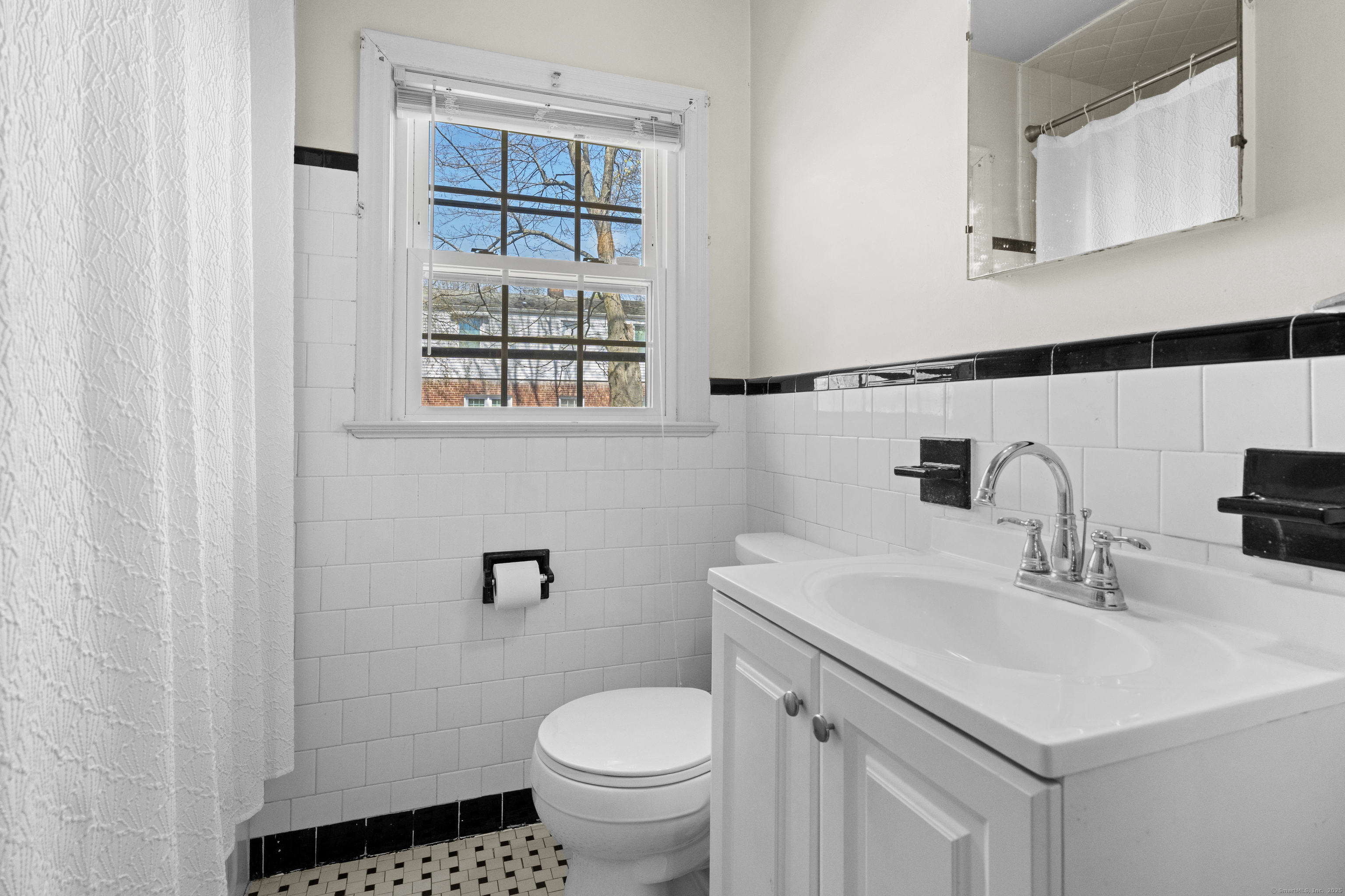 487 Woodin Street, Hamden, Connecticut image 8