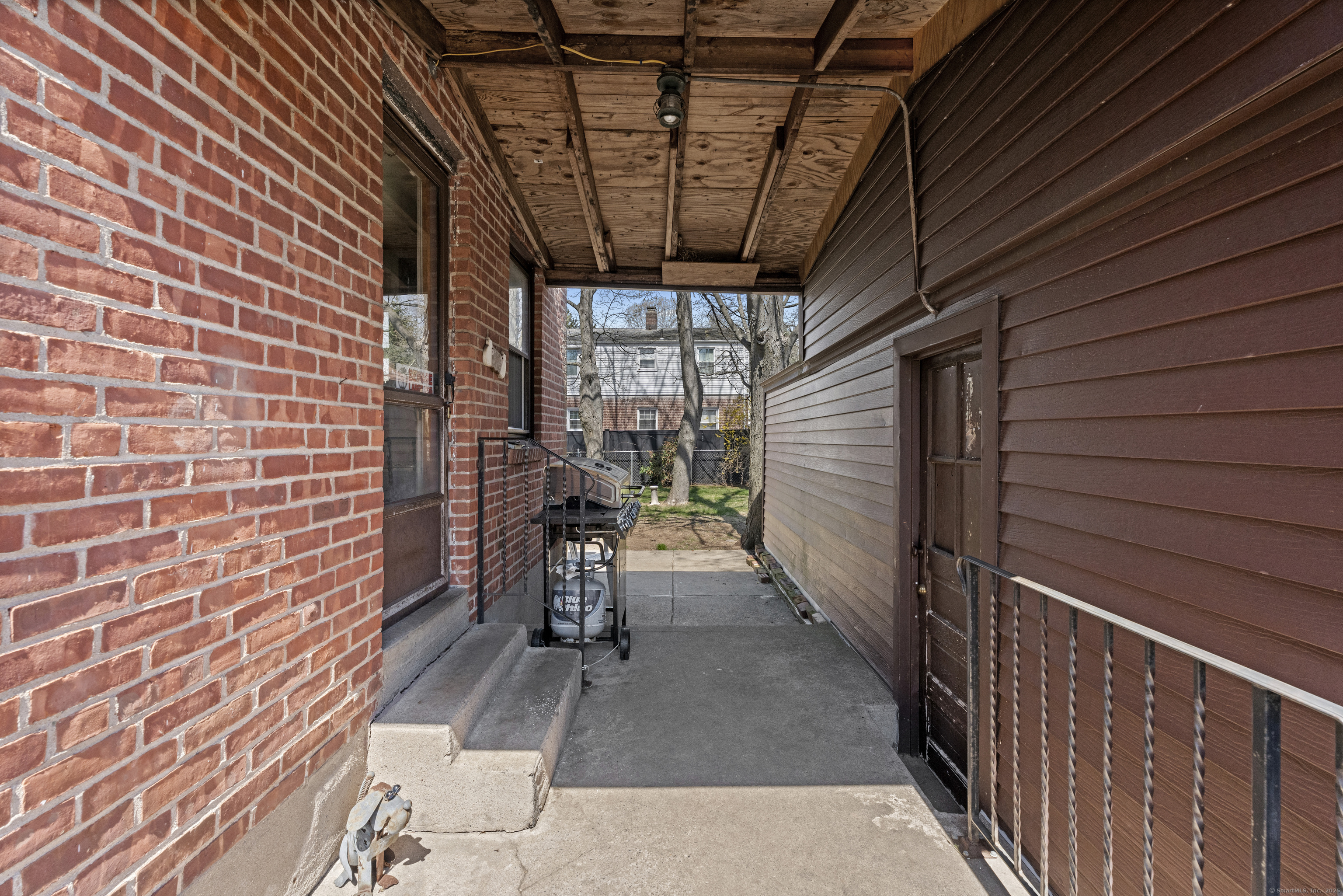487 Woodin Street, Hamden, Connecticut image 3
