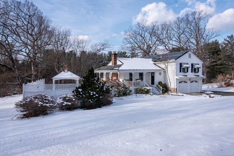 A home in Cromwell