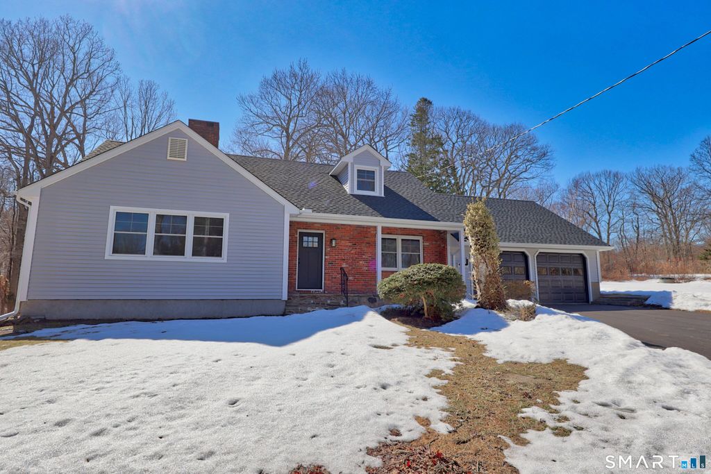 Photo of 58 Bee Mountain Road, Oxford, CT 06478 (MLS # 24158588)