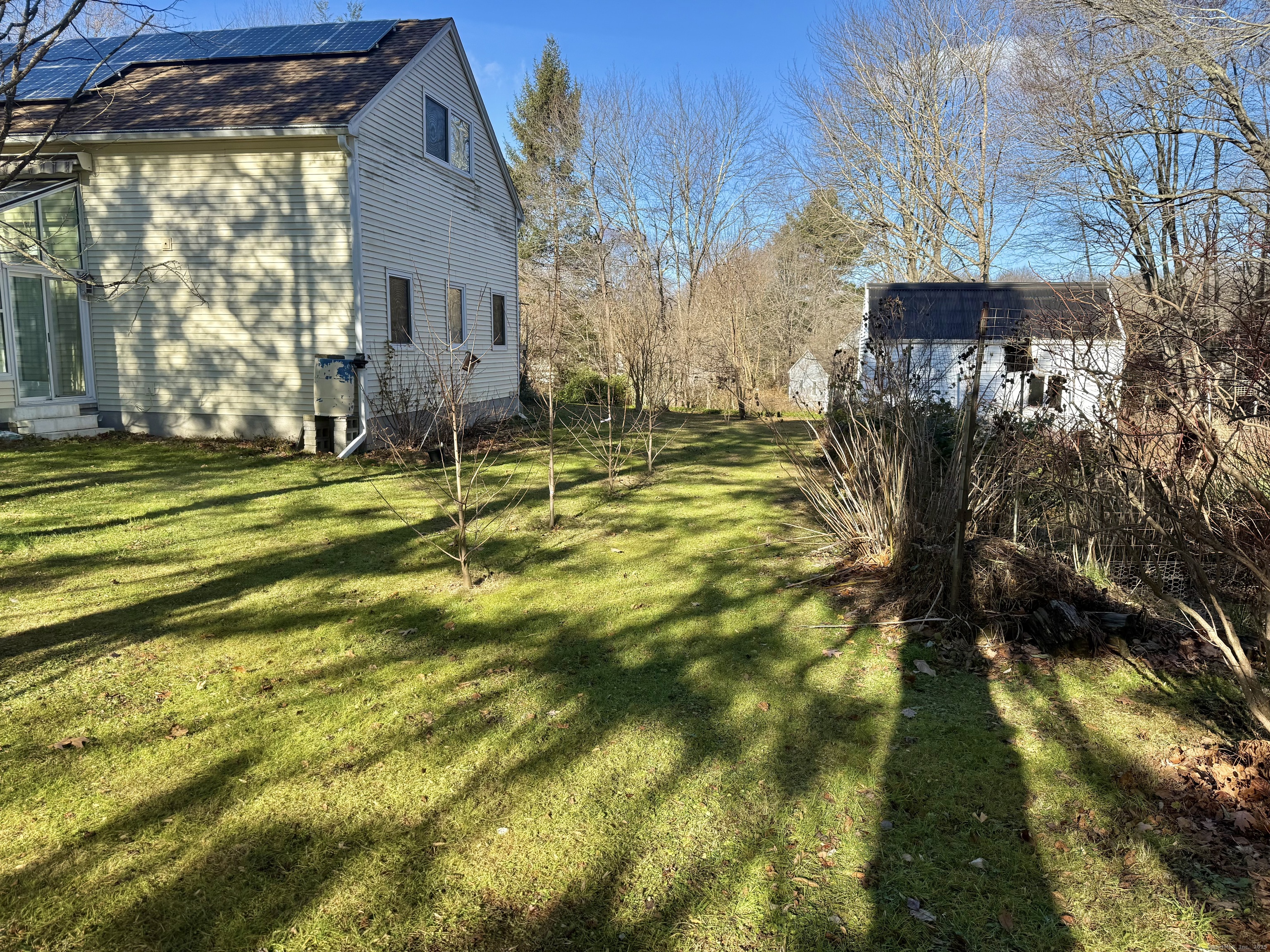 12 Great Meadow Road