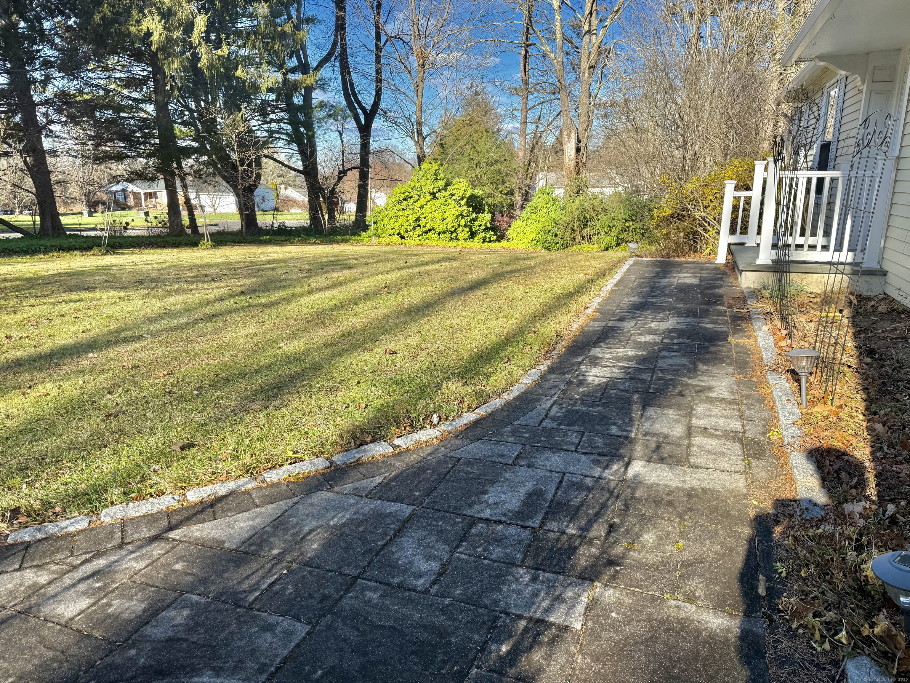 12 Great Meadow Road