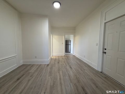 Photo of 44 Franklin Street, New London, CT 06320 (MLS # 24158072)