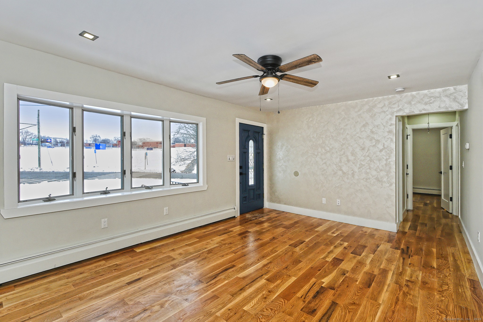 92 Contact Drive, West Haven, Connecticut image 5