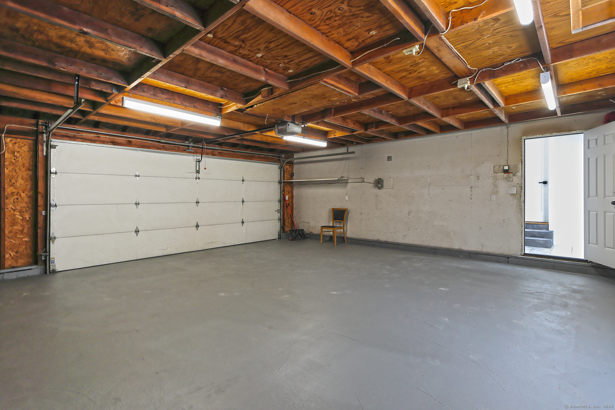 92 Contact Drive, West Haven, Connecticut image 36