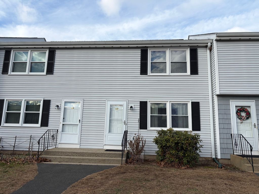 Photo of 17 Garland Drive #17, Glastonbury, CT 06033 (MLS # 24142469)