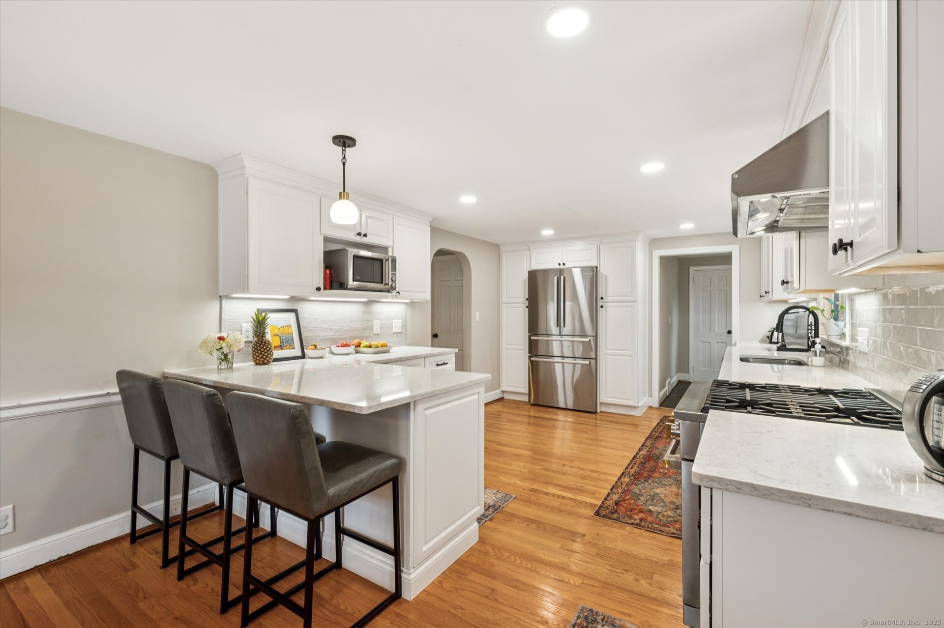 West Hartford, Connecticut 06107, United States, 4 Bedrooms Bedrooms, ,3 BathroomsBathrooms,Residential,Active,170417