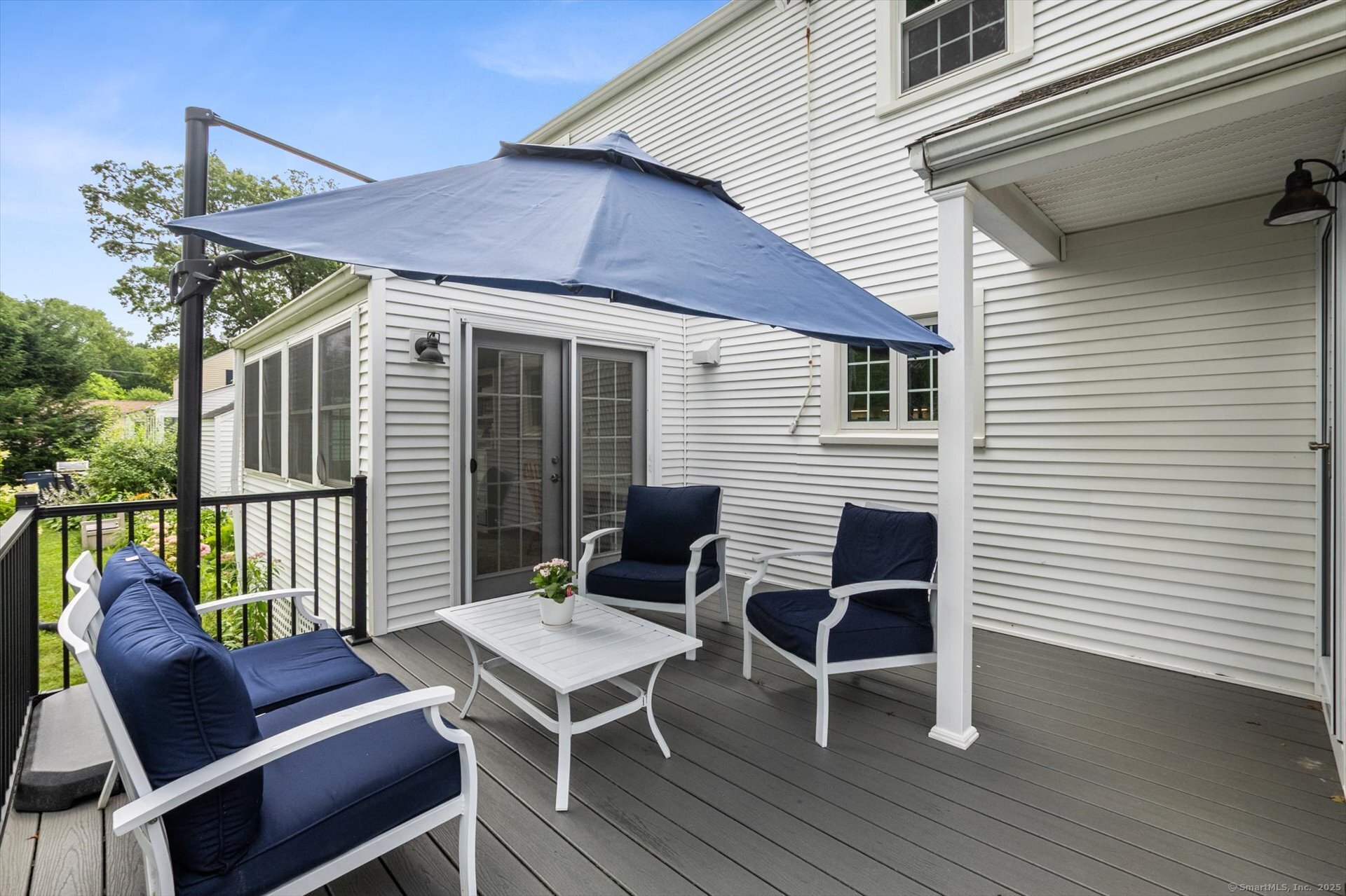 West Hartford, Connecticut 06107, United States, 4 Bedrooms Bedrooms, ,3 BathroomsBathrooms,Residential,Active,170417