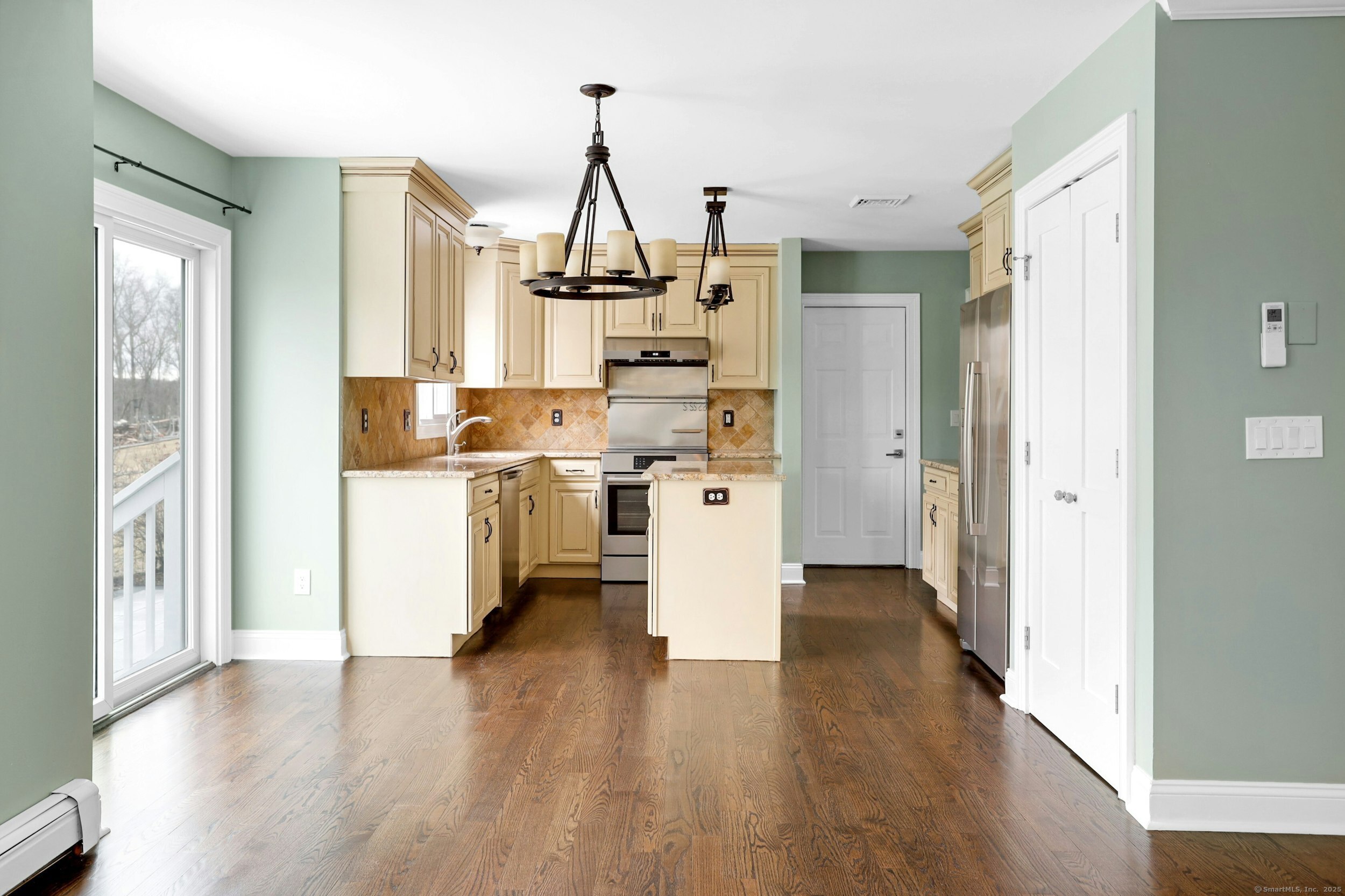 19 Country Farm Lane, New Milford, Connecticut image 8