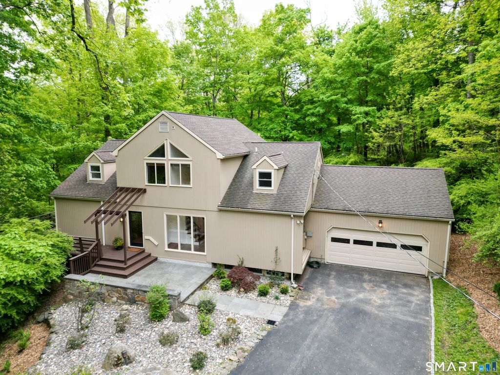 Photo of 305 Olmstead Hill Road, Wilton, CT 06897 (MLS # 24169226)