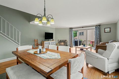 Tiny photo for 41 Happy Hollow Circle #B, Stratford, CT 06614 (MLS # 24177920)
