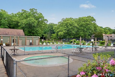 Tiny photo for 41 Happy Hollow Circle #B, Stratford, CT 06614 (MLS # 24177920)