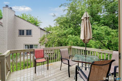 Tiny photo for 41 Happy Hollow Circle #B, Stratford, CT 06614 (MLS # 24177920)