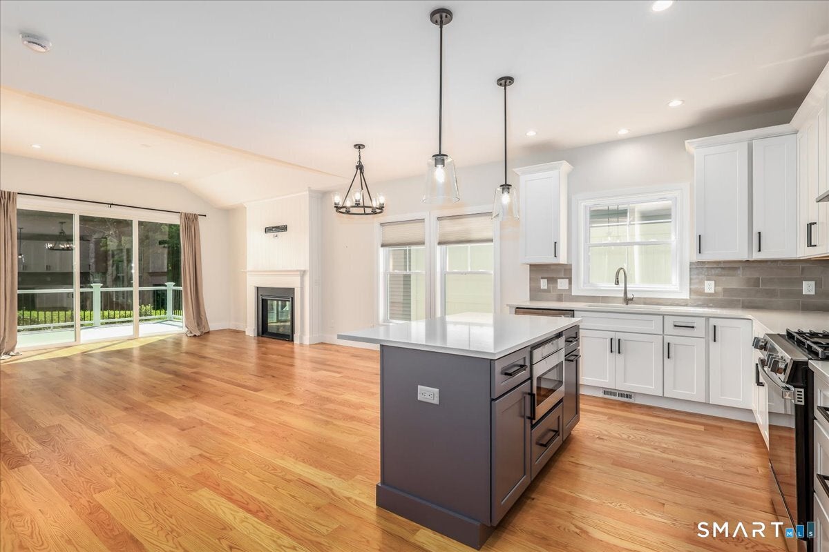 8 Fieldstone Court 8