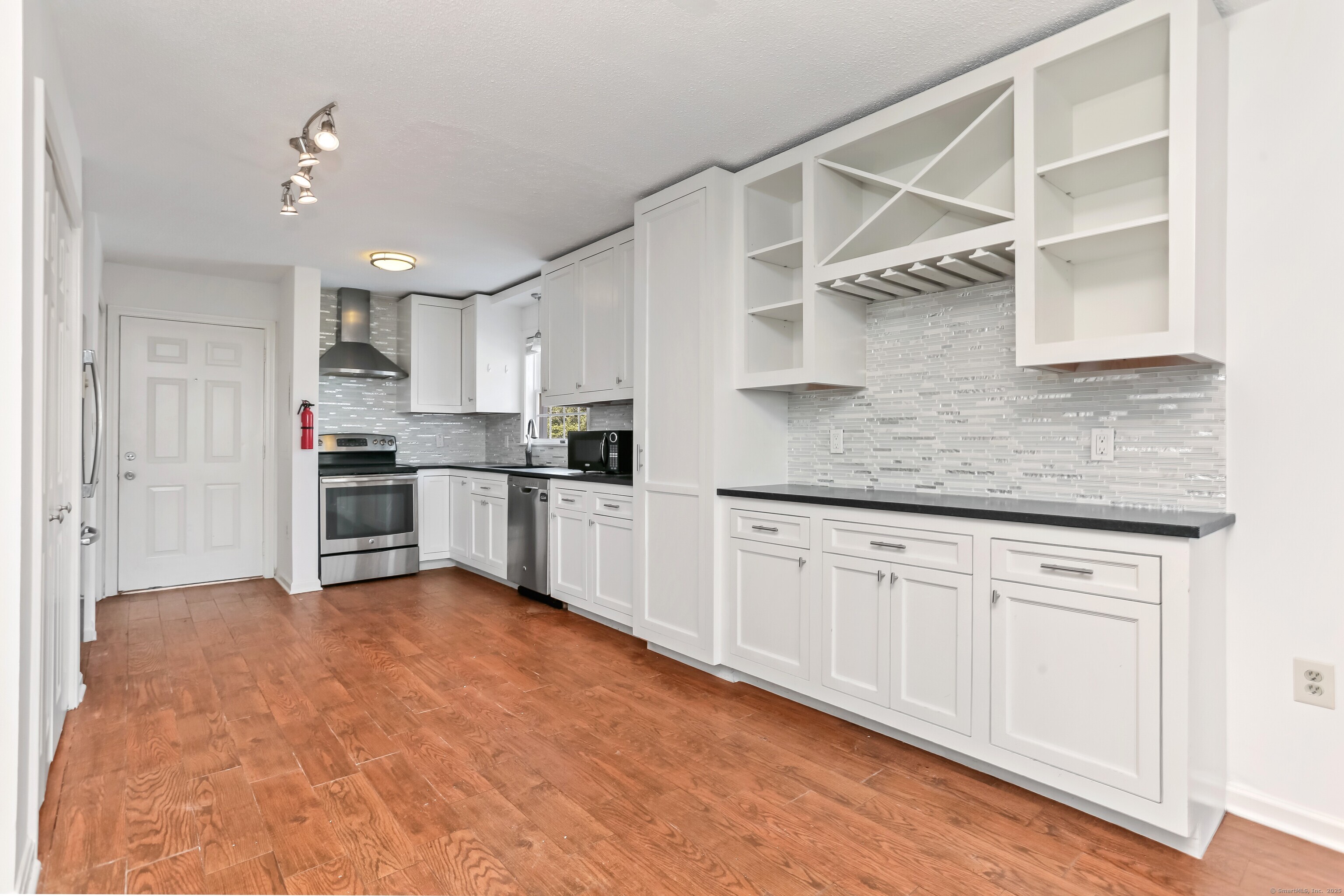 256 Washington Boulevard 1
