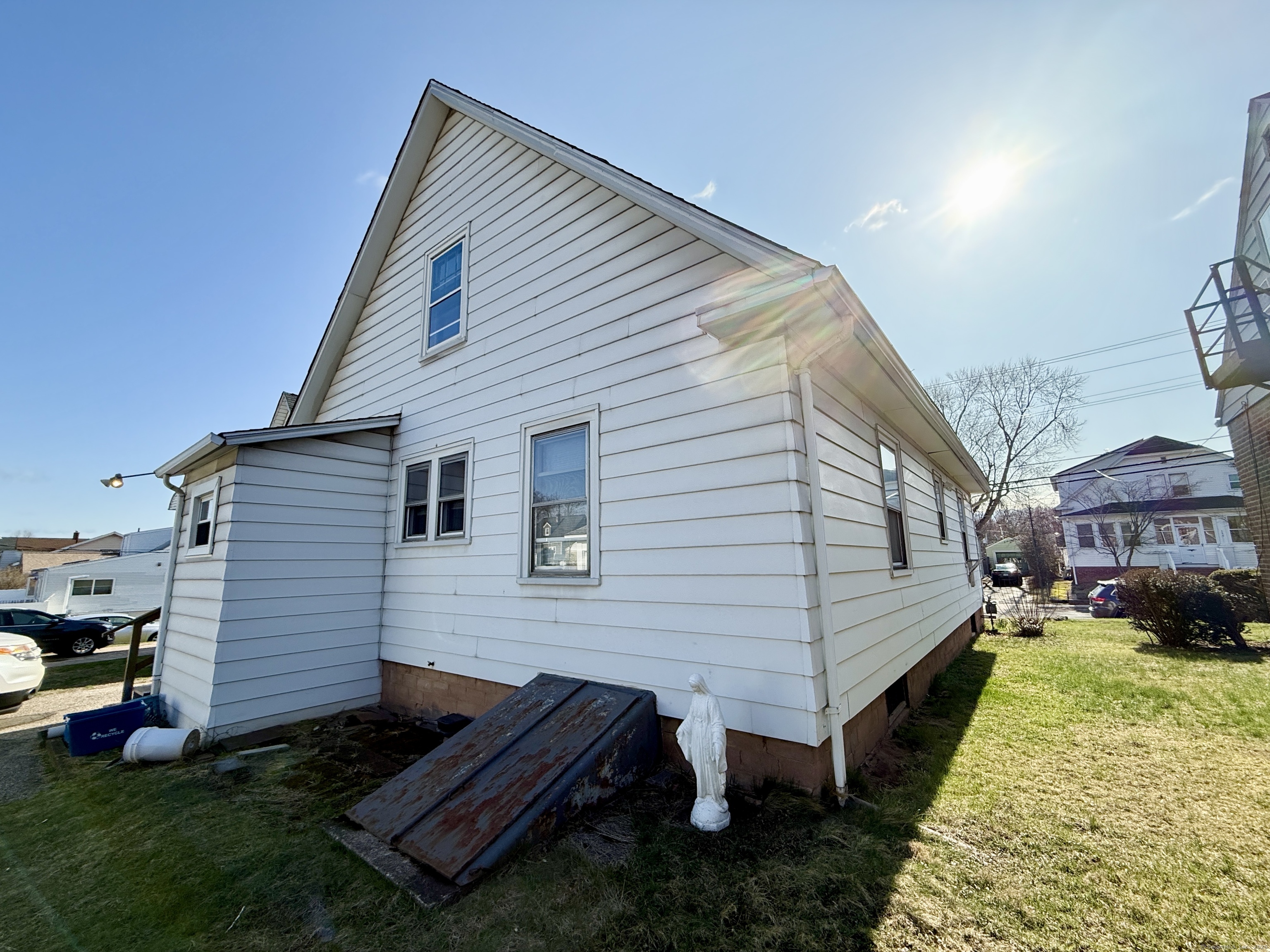 162 Charter Oak Avenue, East Haven, Connecticut image 5