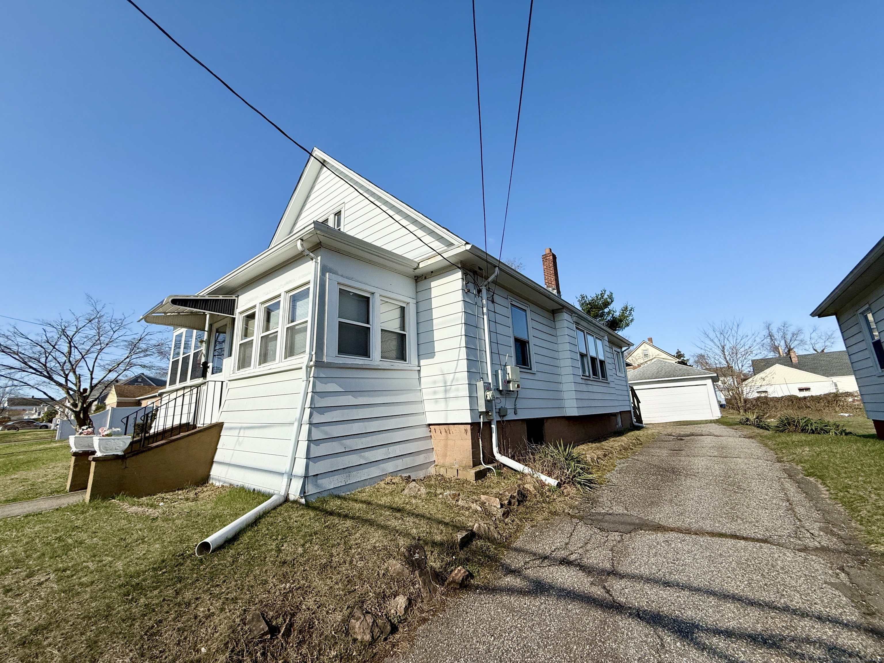 162 Charter Oak Avenue, East Haven, Connecticut image 2