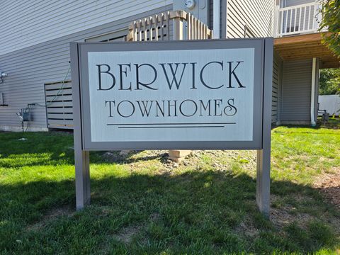 Tiny photo for 118 Berwick Avenue #118, Fairfield, CT 06825 (MLS # 24130648)