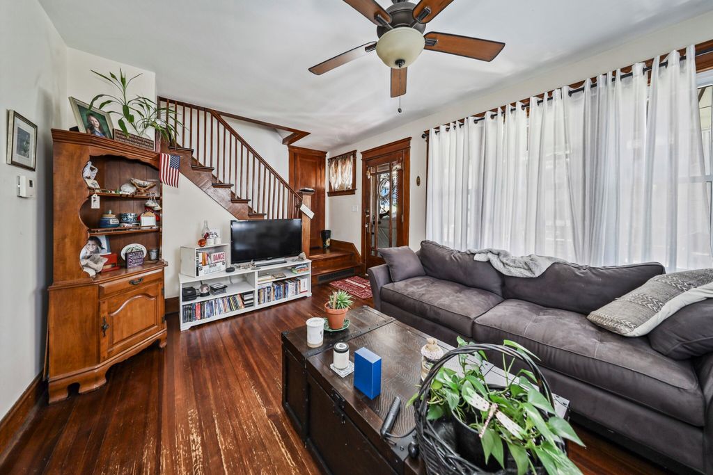 Photo of 57 Cedar Avenue, Waterbury, CT 06705 (MLS # 24141317)