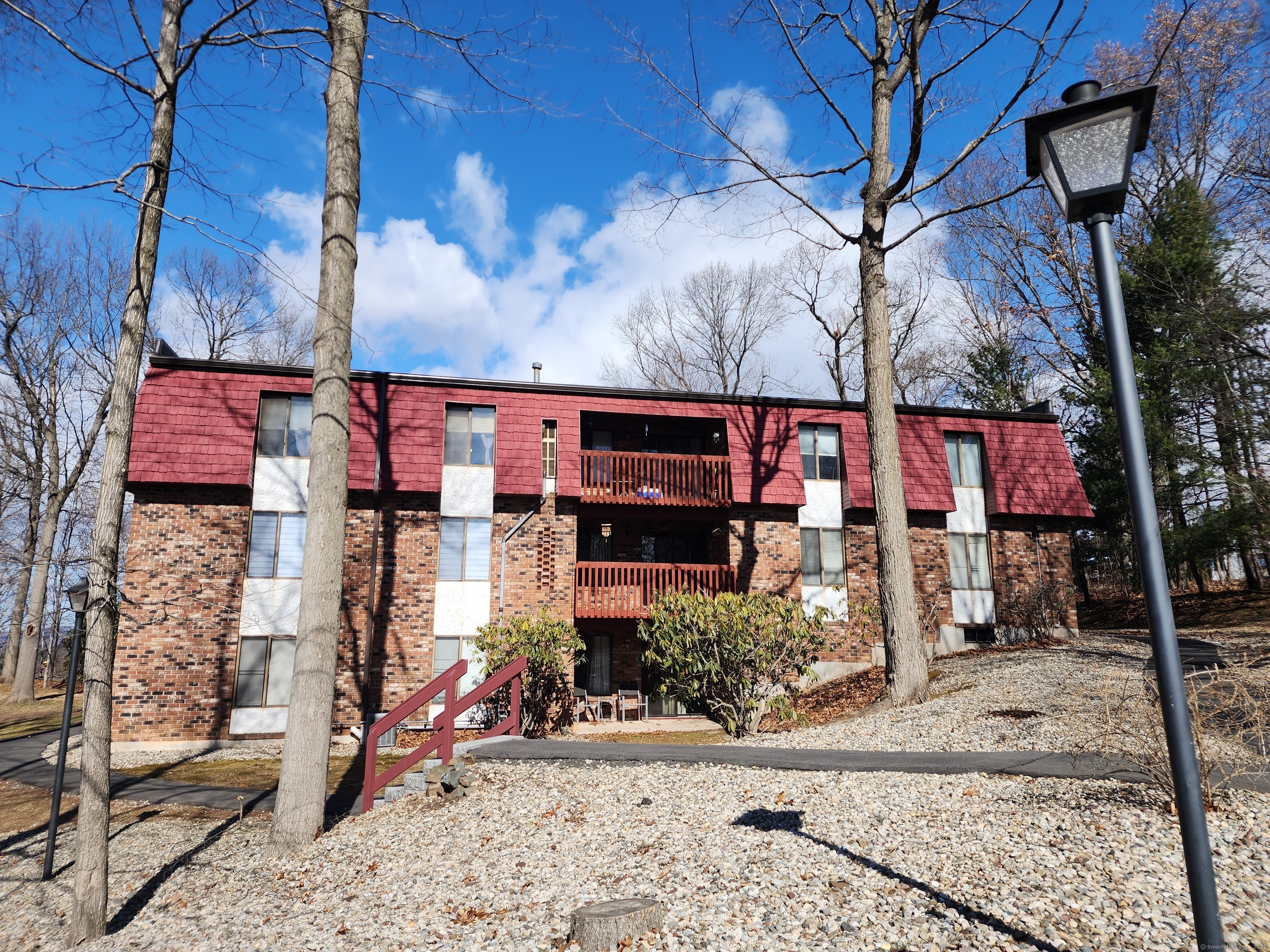 10 Woodsedge Drive #APT 2A, Newington, Connecticut image 1