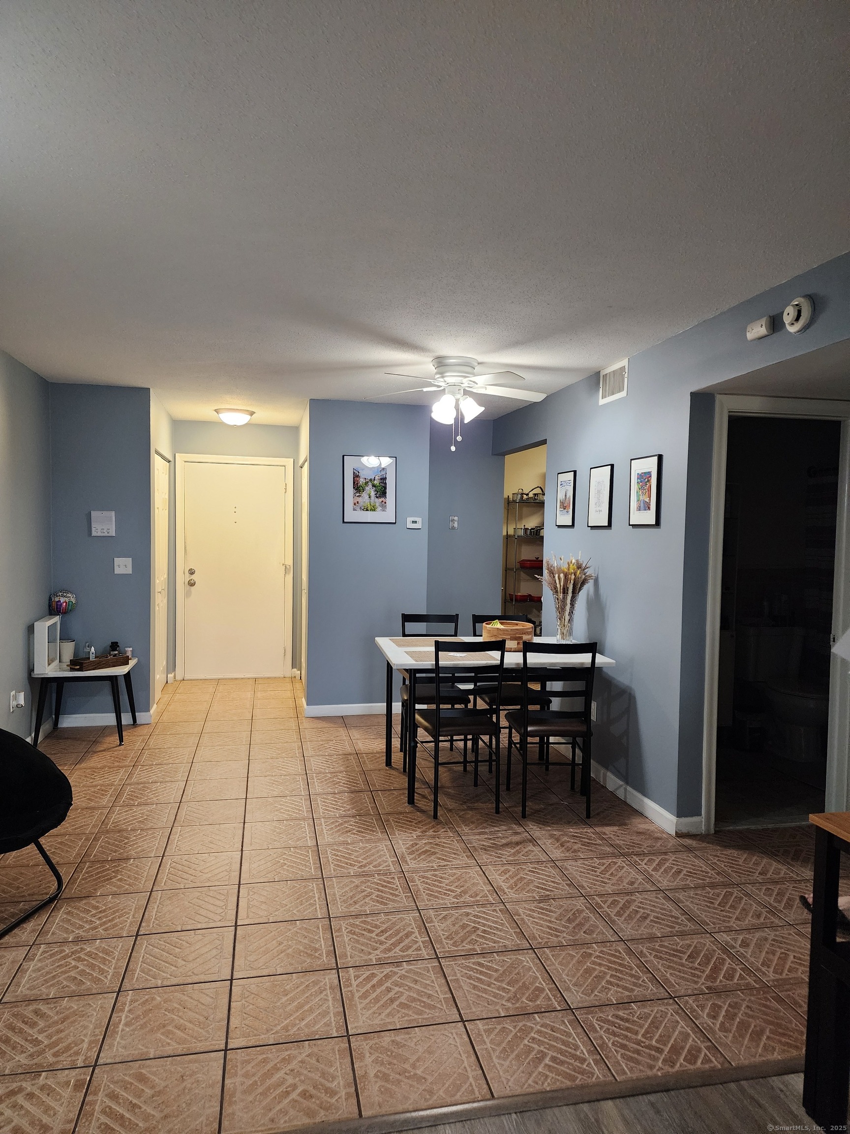 10 Woodsedge Drive #APT 2A, Newington, Connecticut image 6