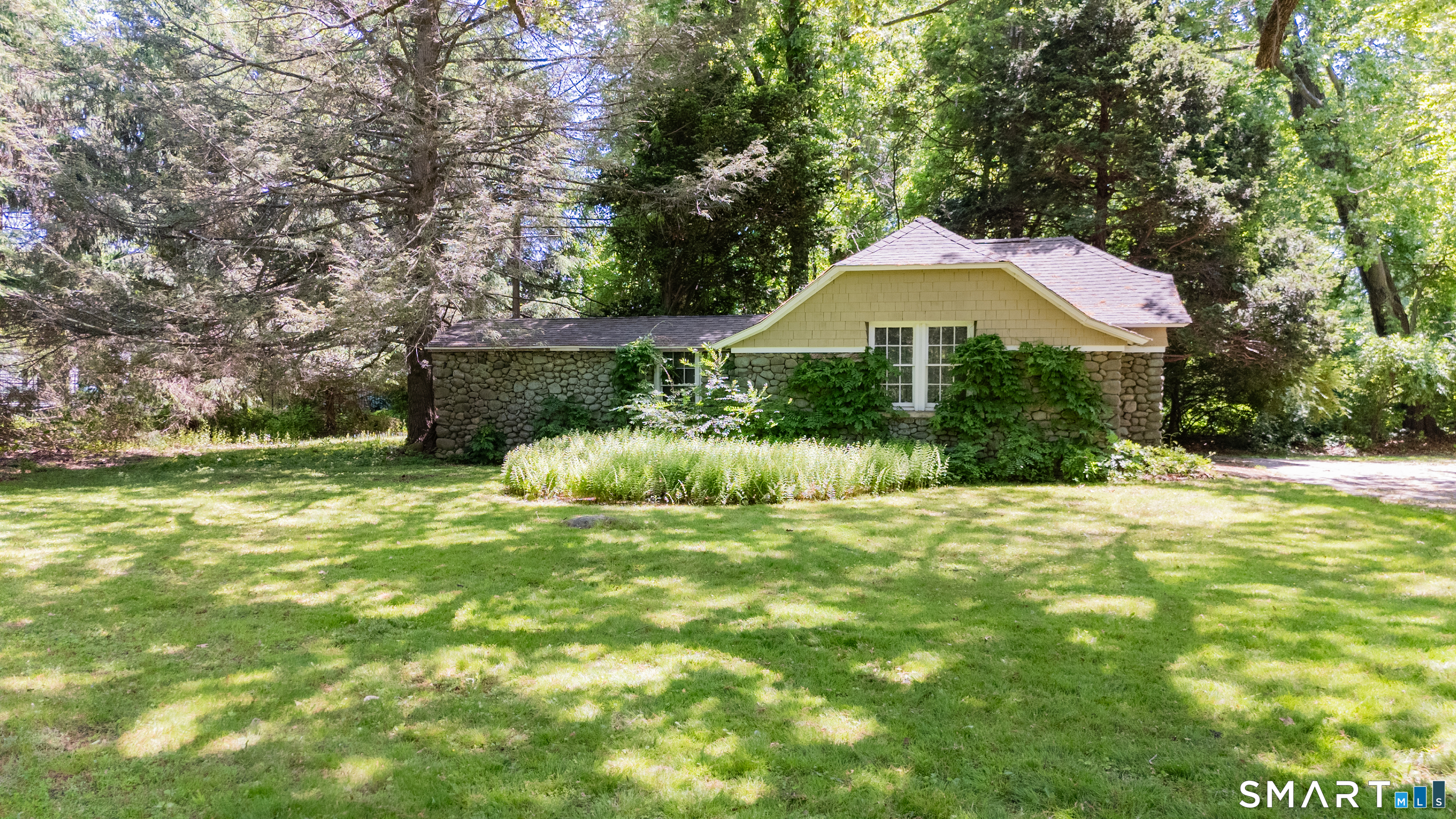 95 Beecher Road