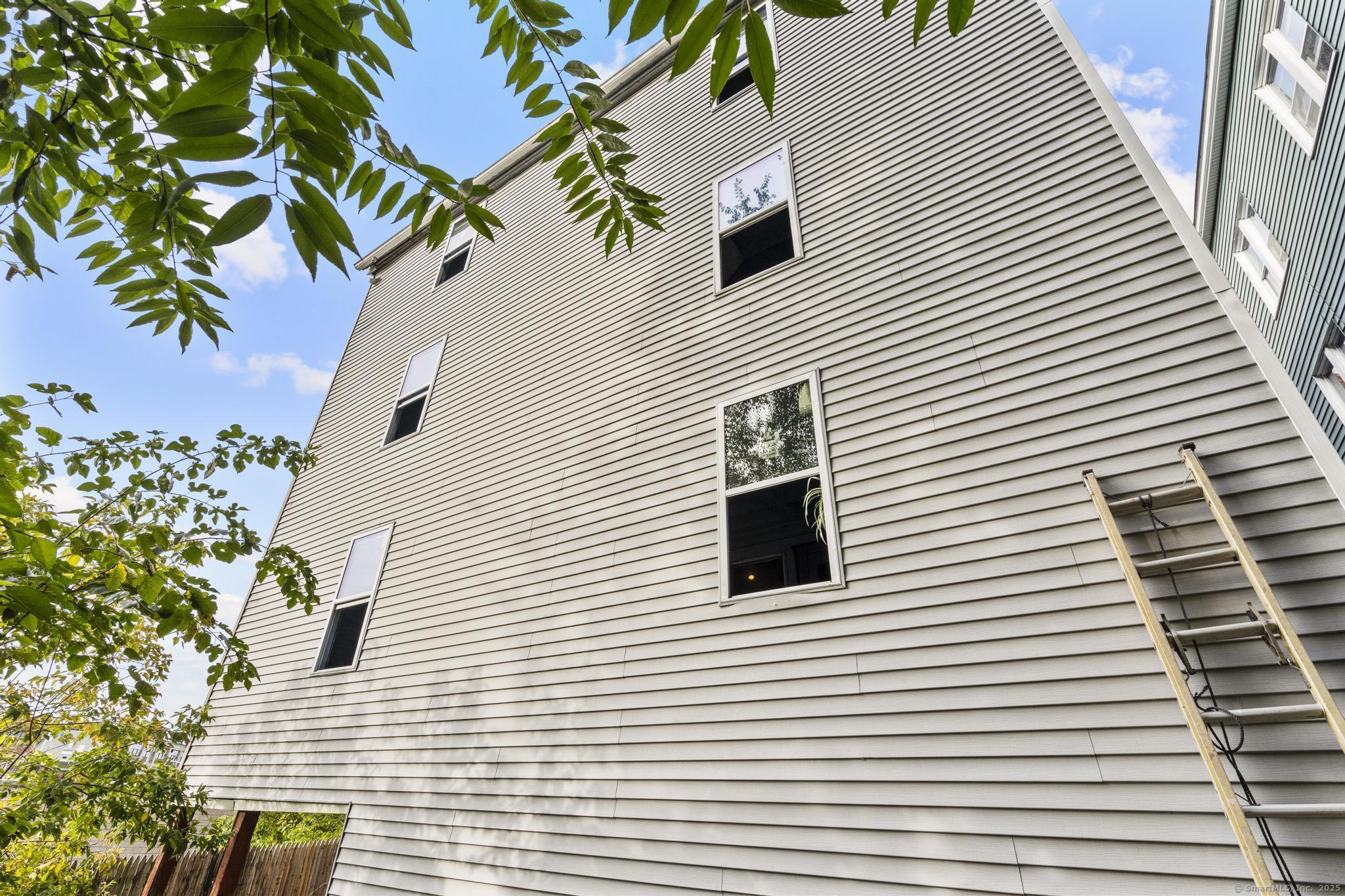 28 Hill Street