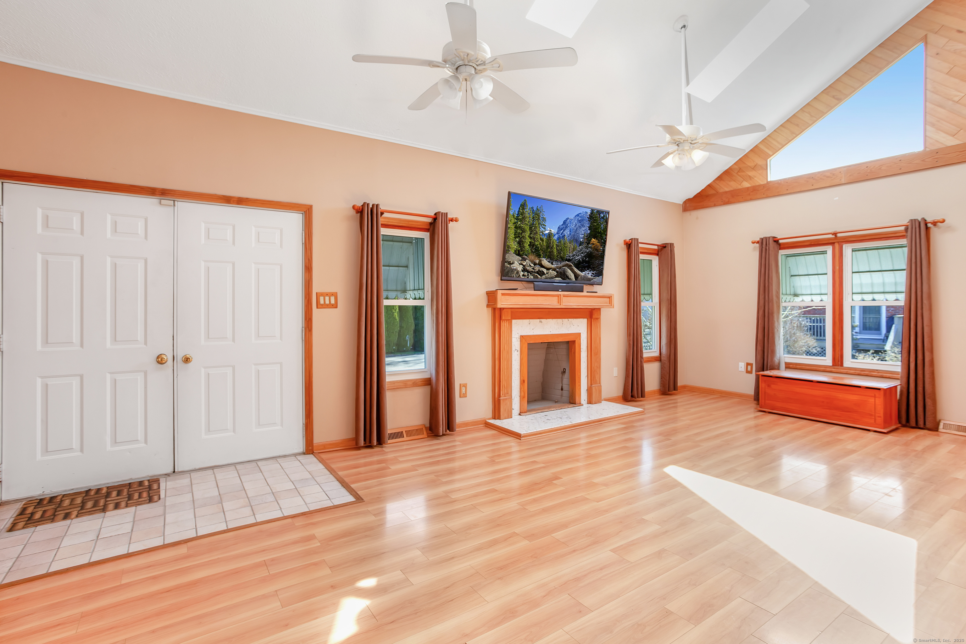 14 Montauk Road, East Haven, Connecticut image 6