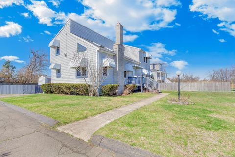 14 Montauk Road East Haven CT 06512