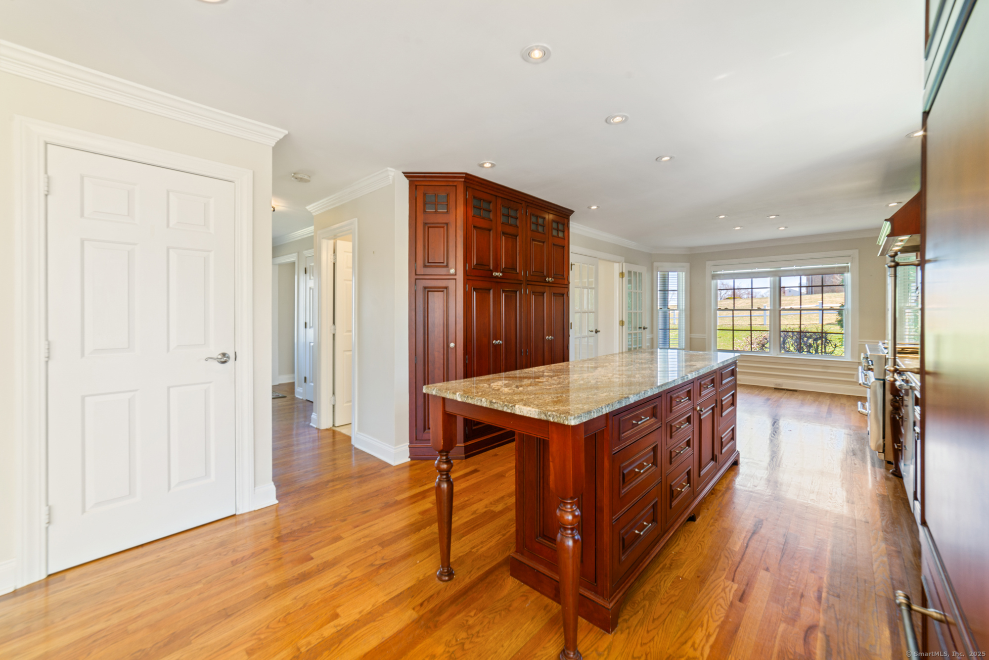 569 Lake Winnemaug Road, Watertown, Connecticut image 6