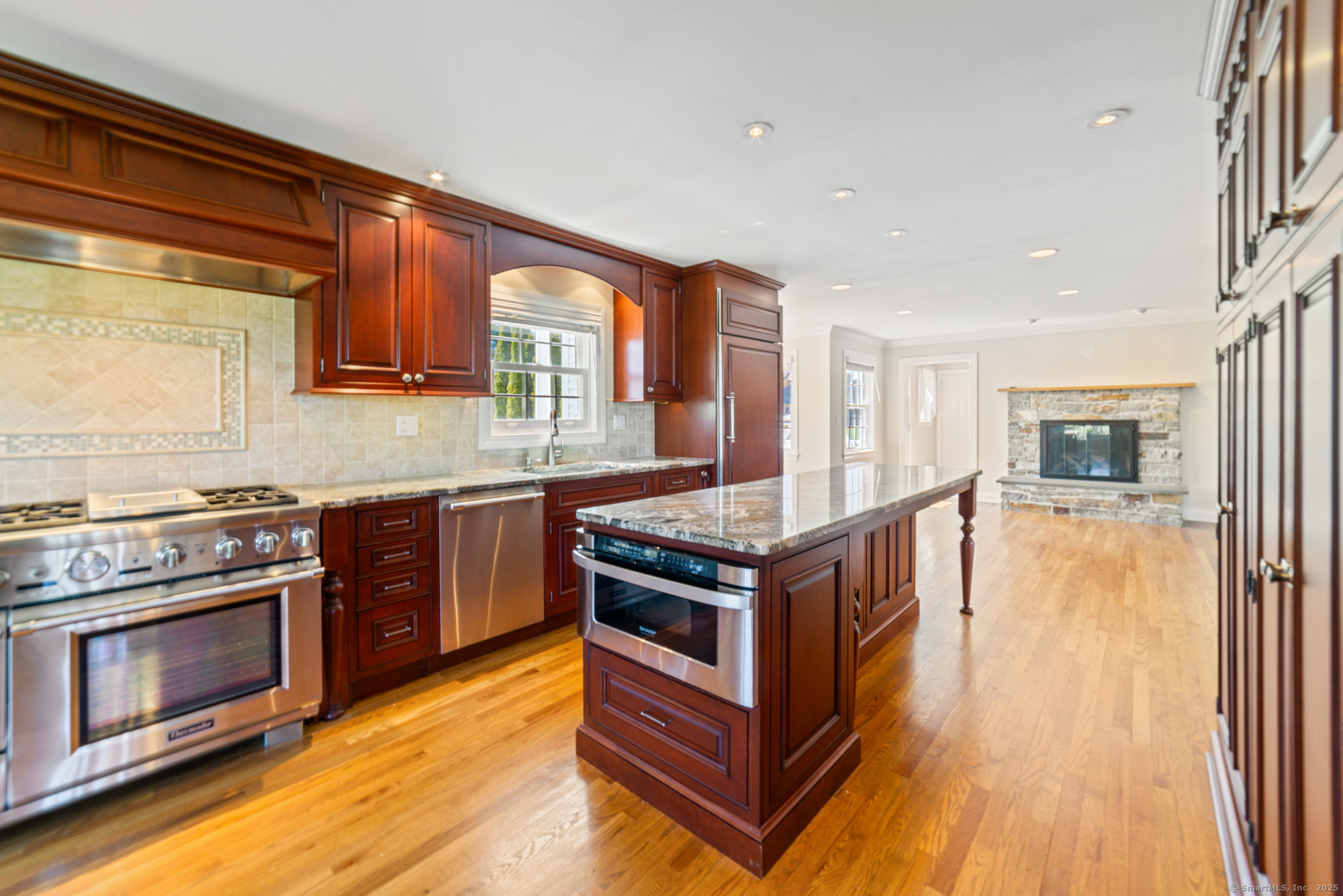 569 Lake Winnemaug Road, Watertown, Connecticut image 7