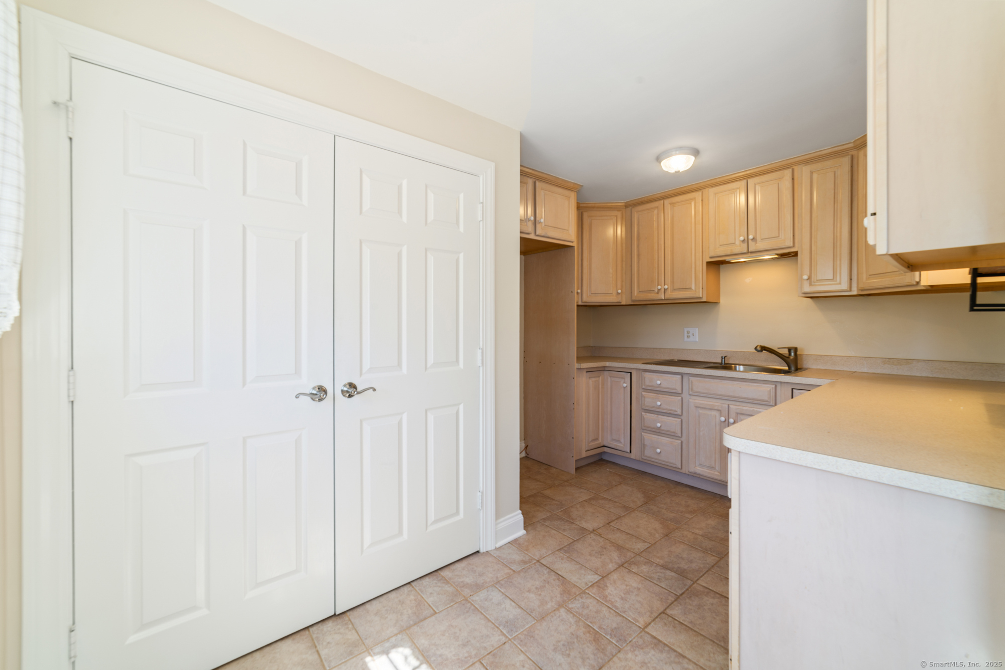 569 Lake Winnemaug Road, Watertown, Connecticut image 17
