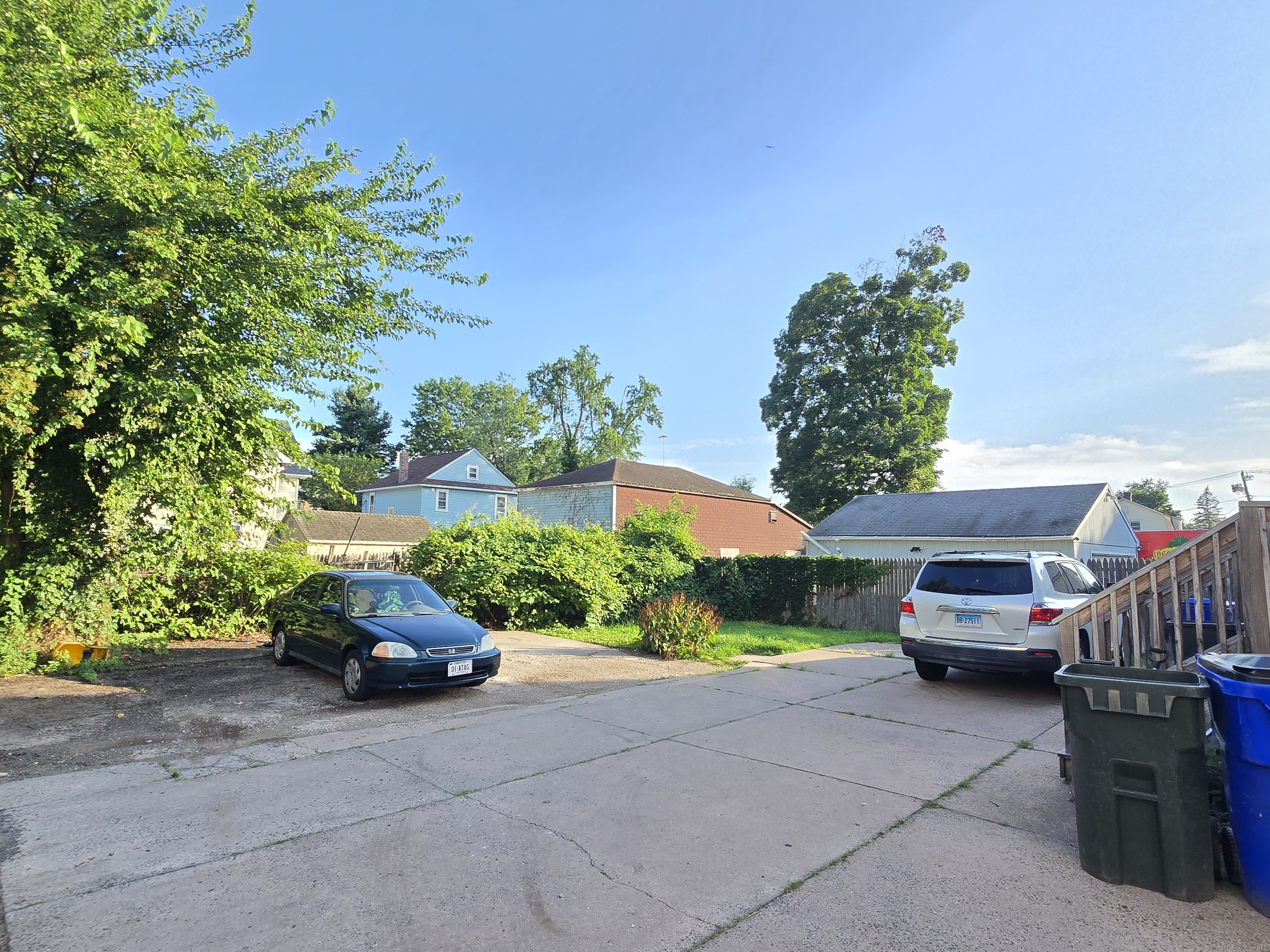 East Hartford, Connecticut 06108, United States, 6 Bedrooms Bedrooms, ,3 BathroomsBathrooms,Residential,Active,170586