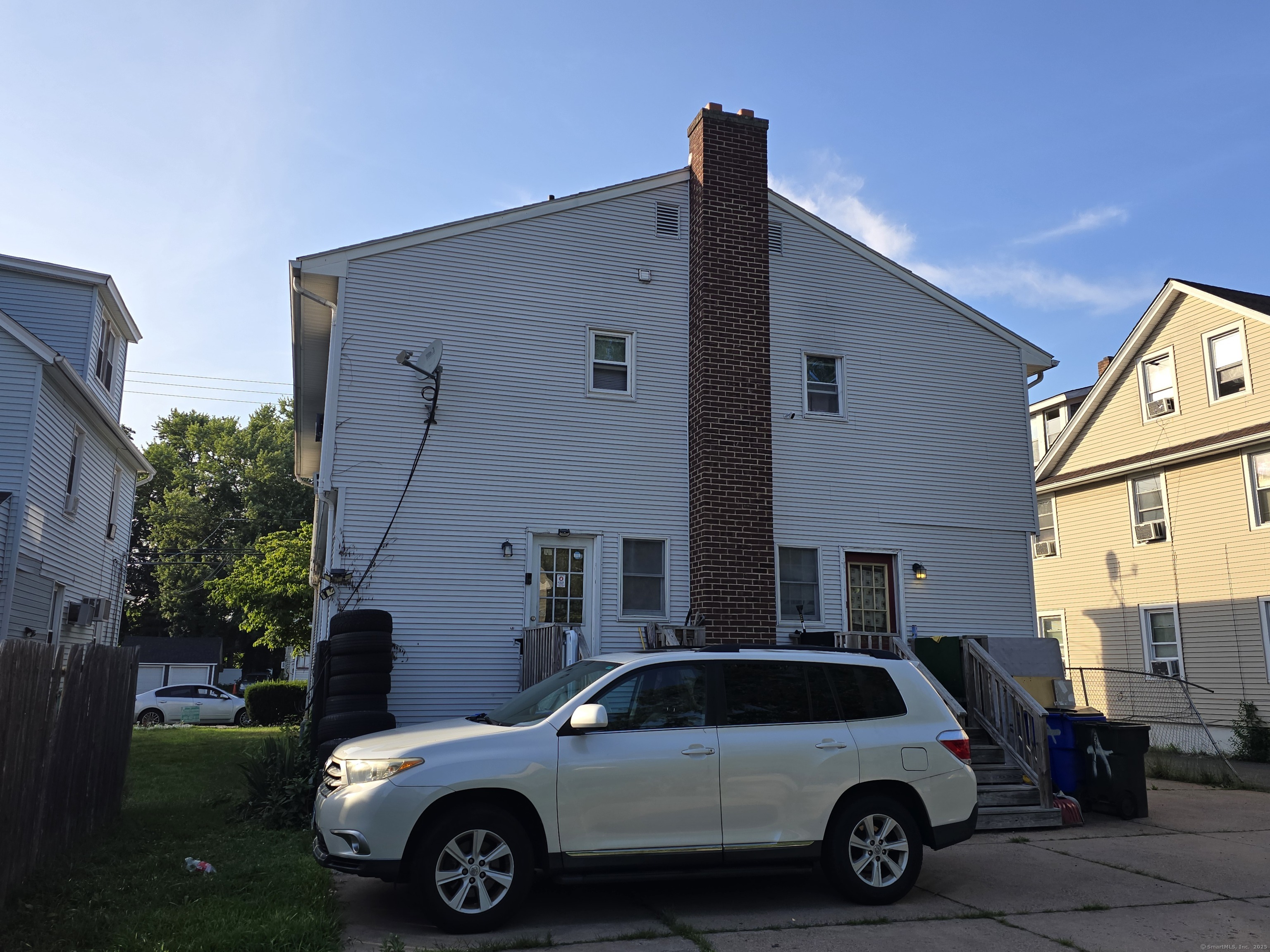 307 Tolland Street