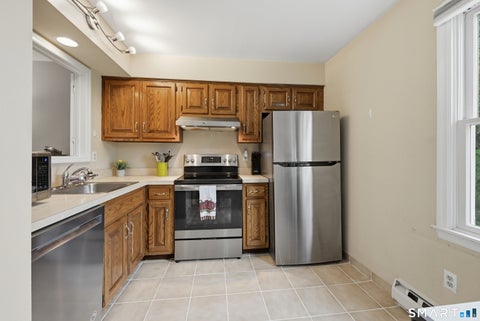 Tiny photo for 55 Mill Plain Road #32-1, Danbury, CT 06811 (MLS # 24211207)