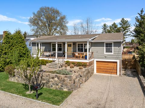 9 Island Way Westport CT 06880