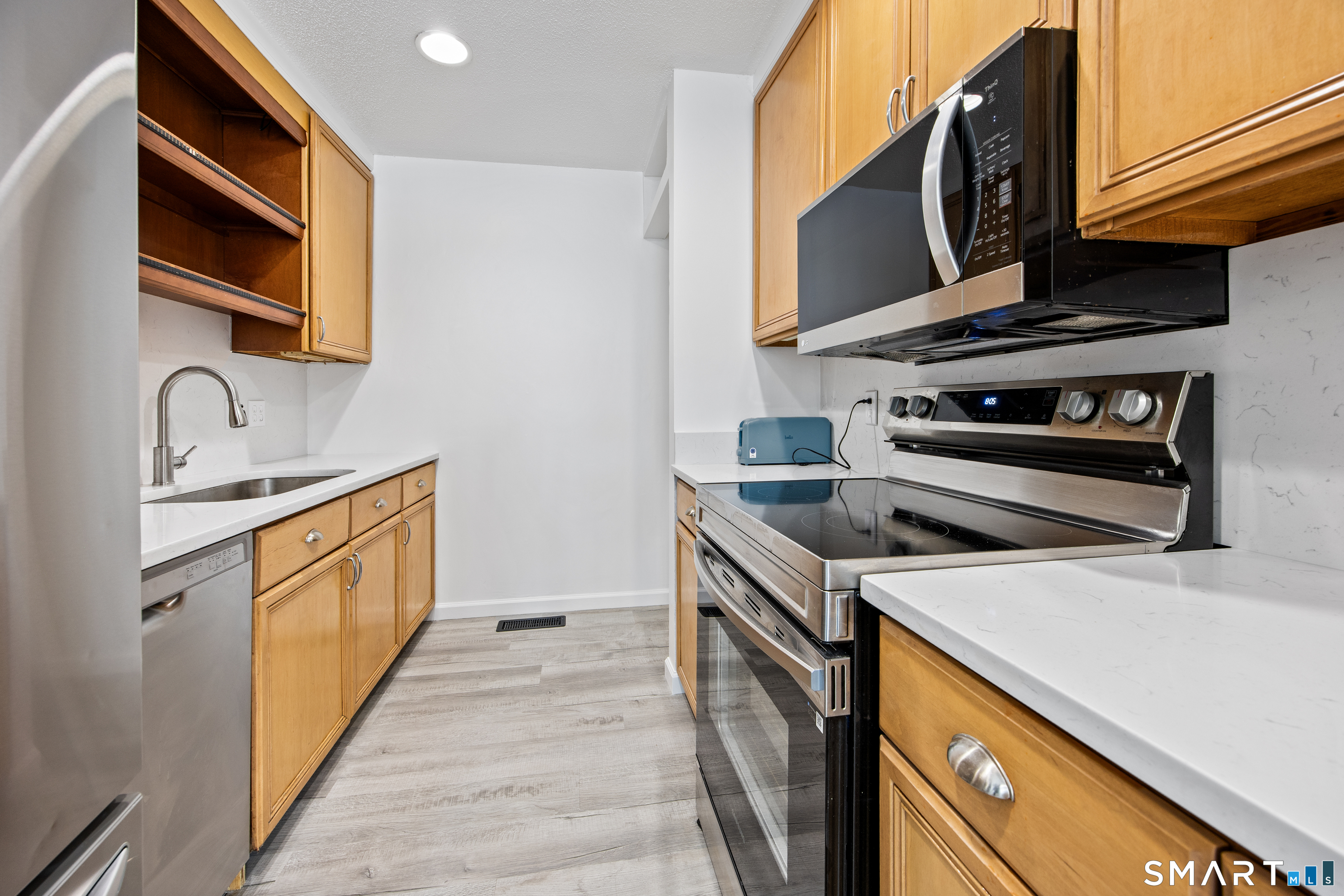 675 Newfield Street 2