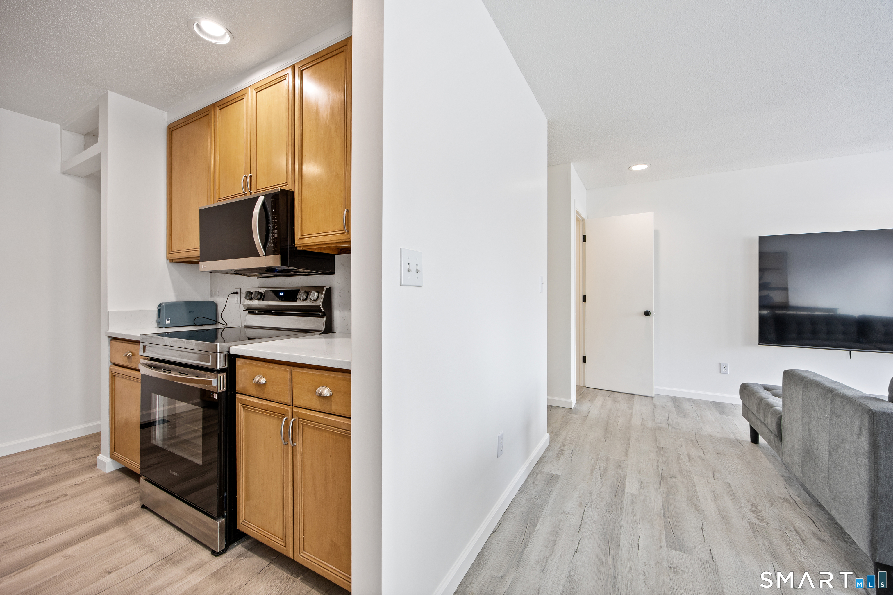 675 Newfield Street 2